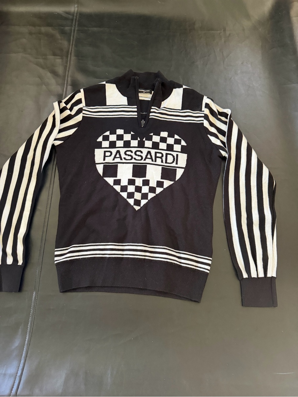 Black & White Zip-Neck women gulf Sweater